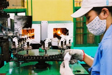 Cho doanh nghiệp vay tiền để phục vụ người nghèo